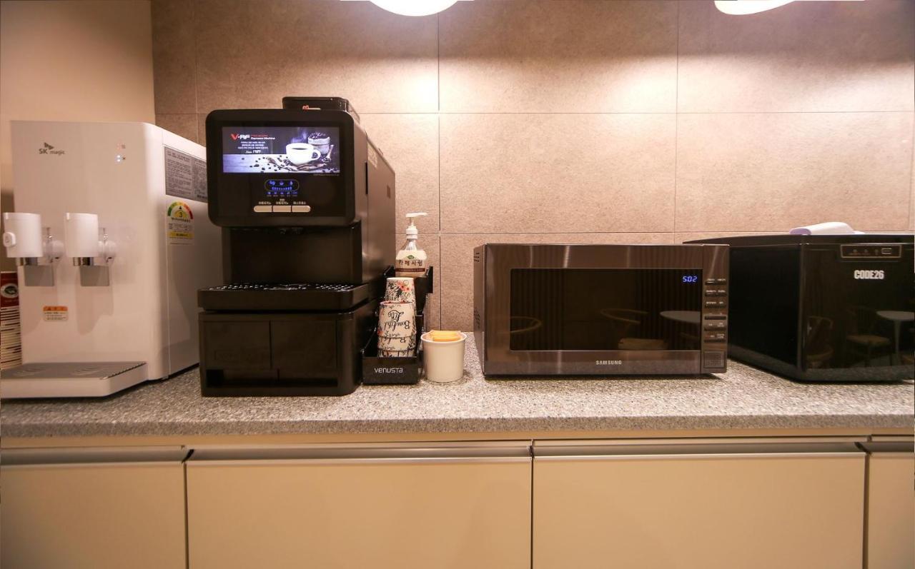 Hotel Lazy Heaven Changwon Zewnętrze zdjęcie