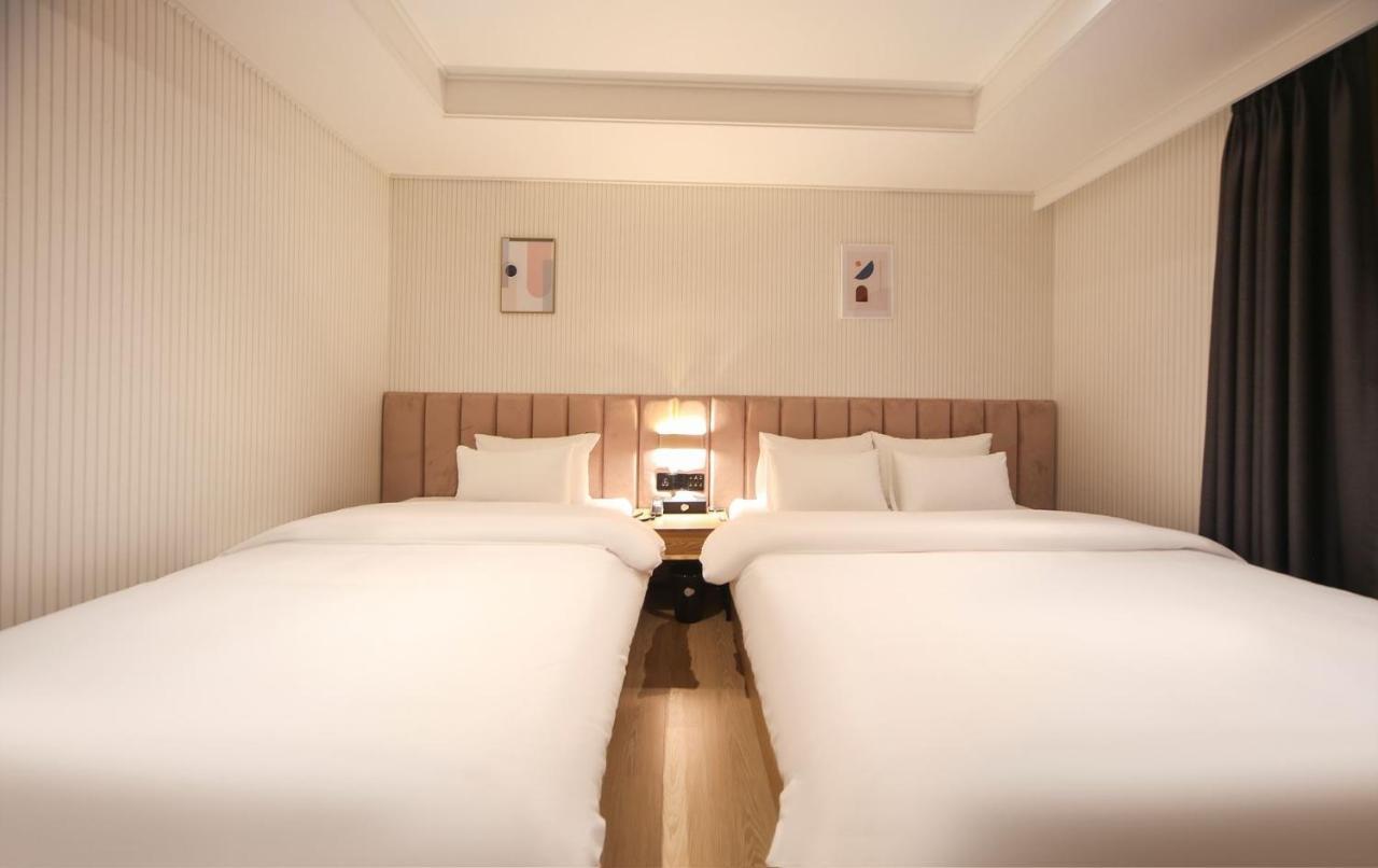 Hotel Lazy Heaven Changwon Zewnętrze zdjęcie
